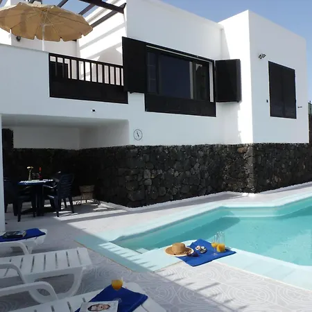 Don Rafael Puerto del Carmen (Lanzarote)