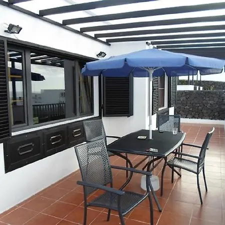 Don Rafael Puerto del Carmen (Lanzarote)