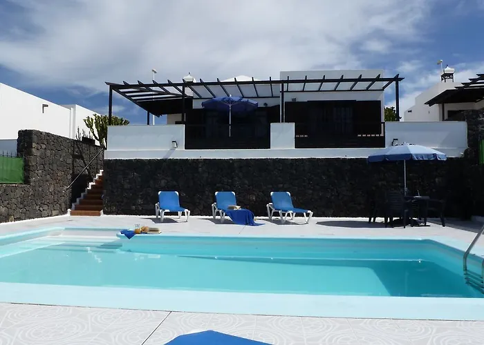 Don Rafael Villa Puerto del Carmen (Lanzarote)