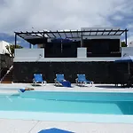 Don Rafael Villa Puerto del Carmen (Lanzarote)
