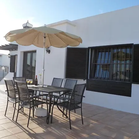 Don Rafael Villa Puerto del Carmen