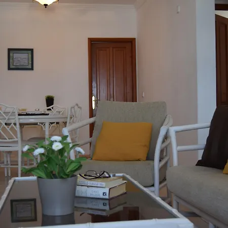 ヴィラス ドン ラファエル