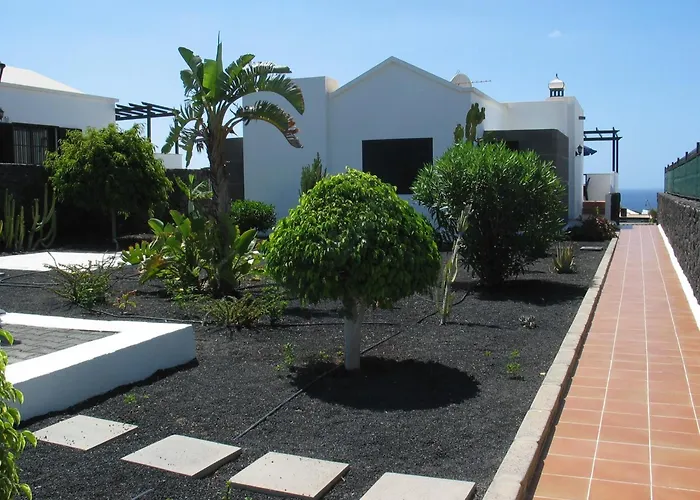 Don Rafael Puerto del Carmen (Lanzarote)